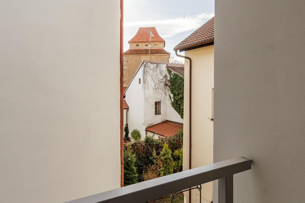 Downtown Royal Apartments Ceske Budejovice Kültér fotó